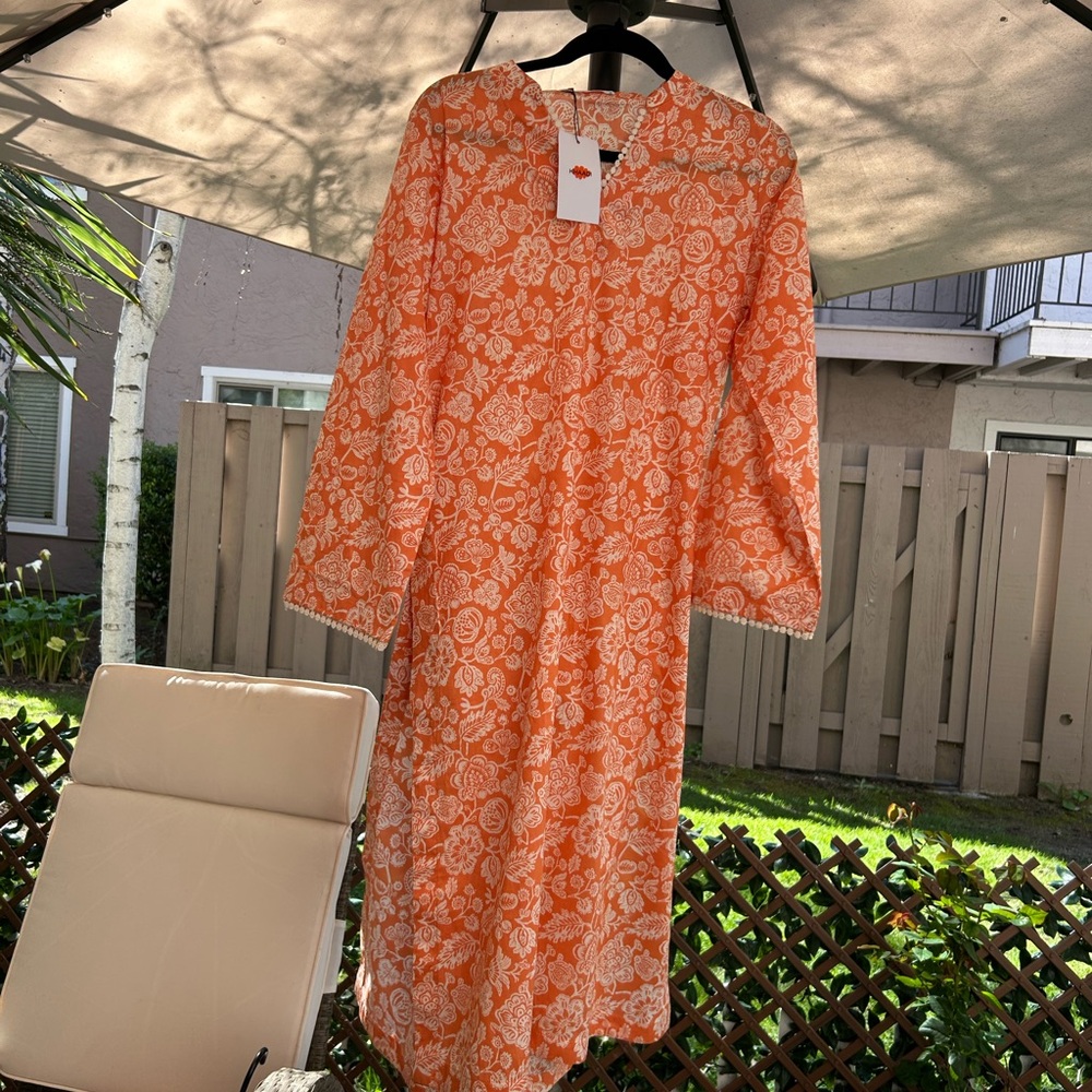 Khaadi Orange Floral Lawn Suit Small/Medium 3PC Pakistani Outfit